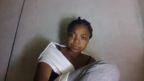 allizida01 online show from 05/16/26, 02:19