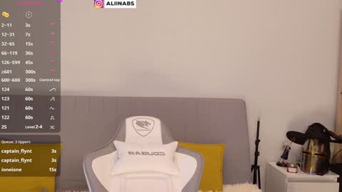 Alina online show from 01/25/25, 02:58