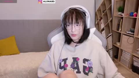 Alina online show from 02/22/25, 01:33