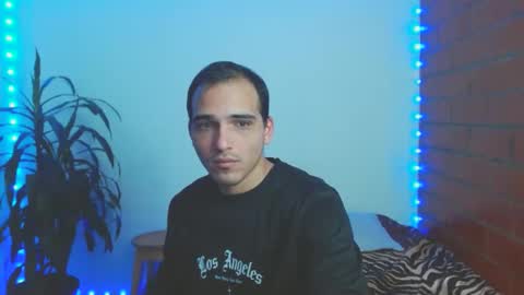 Max online show from 11/02/25, 05:04