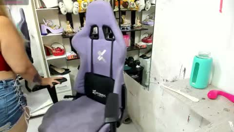 allsson_miller online show from 09/19/25, 03:08