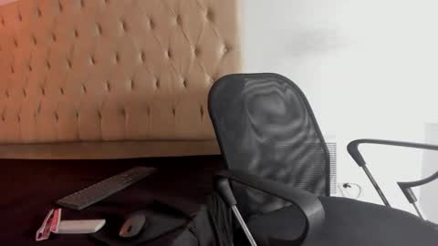 alluringangel01 online show from 09/15/25, 02:55