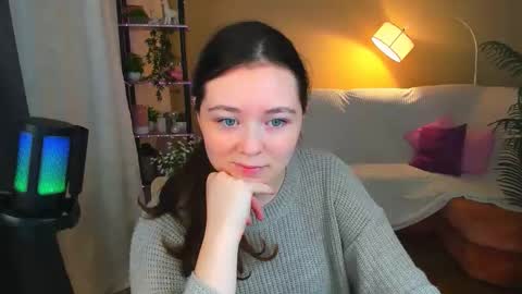 alluringeyess online show from 10/22/25, 12:16