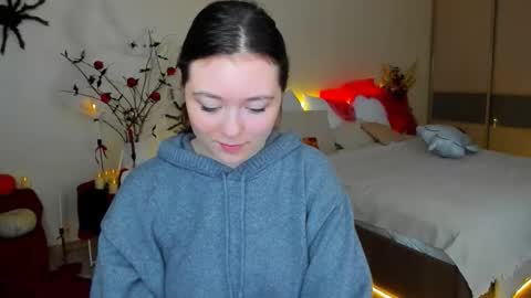 alluringeyess online show from 10/25/25, 04:53