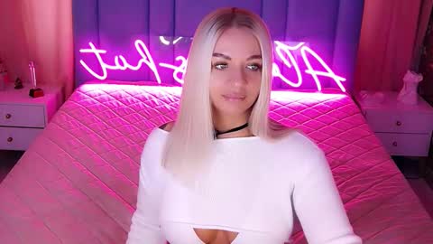 AlwaysHot online show from 03/11/26, 02:17