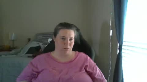 Snapshot of ally12334 chatting on 04/10/26, 11:42 ally12334 online show from 04/10/26, 11:42