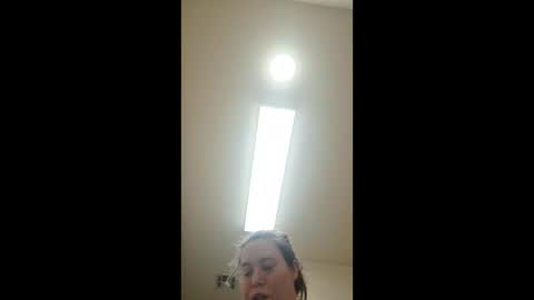 Snapshot of ally12334 chatting on 05/06/26, 04:23 ally12334 online show from 05/06/26, 04:23
