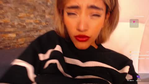 Snapshot of ally_summer chatting on 02/26/25, 12:38 ally_summer online show from 02/26/25, 12:38