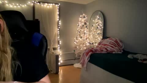 allyanalangel online show from 12/29/24, 10:25