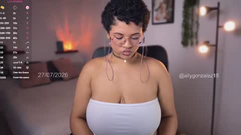 Snapshot of allygonzalez18 chatting on 07/27/26, 10:22 Ally online show from 07/27/26, 10:22