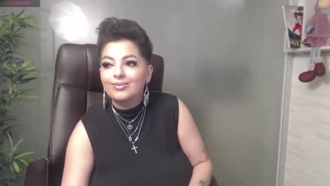 Snapshot of allyiah chatting on 12/02/24, 09:28 online show from 12/02/24, 09:28