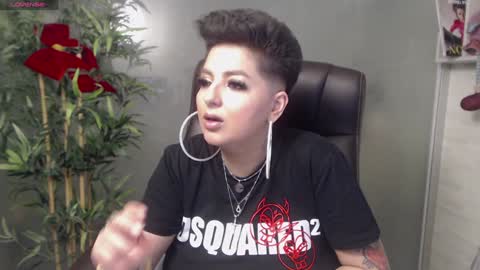 Snapshot of allyiah chatting on 12/07/24, 12:30 online show from 12/07/24, 12:30