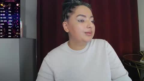 Snapshot of allyiah chatting on 10/23/25, 06:06 online show from 10/23/25, 06:06