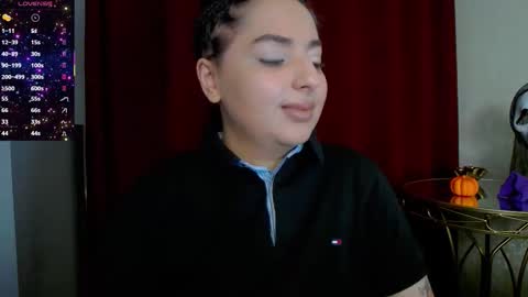 Snapshot of allyiah chatting on 10/27/25, 05:39 online show from 10/27/25, 05:39