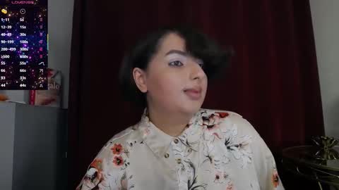 Snapshot of allyiah chatting on 11/01/25, 06:21 online show from 11/01/25, 06:21