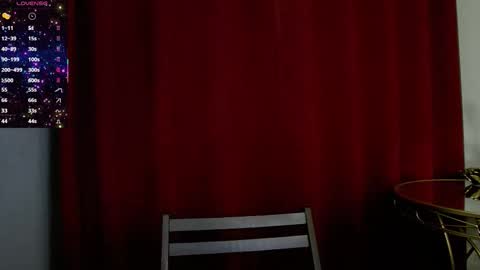 Snapshot of allyiah chatting on 11/17/25, 08:58 online show from 11/17/25, 08:58