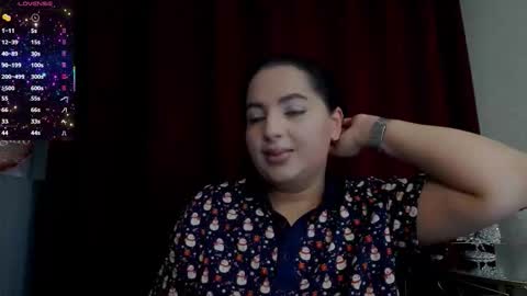 Snapshot of allyiah chatting on 11/27/25, 07:05 online show from 11/27/25, 07:05