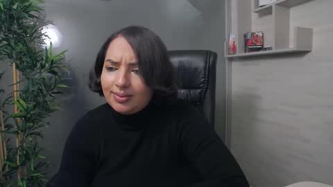 Snapshot of allyiah chatting on 02/05/26, 10:58 online show from 02/05/26, 10:58