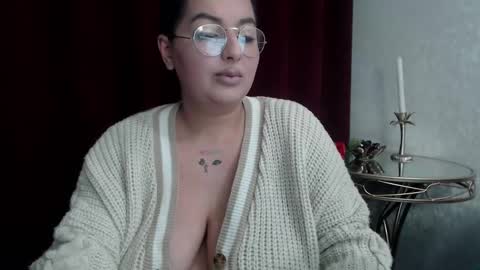 Snapshot of allyiah chatting on 02/12/26, 11:00 online show from 02/12/26, 11:00