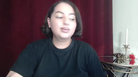 Snapshot of allyiah chatting on 02/15/26, 10:28 online show from 02/15/26, 10:28