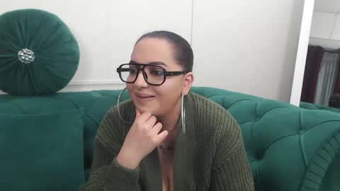 Snapshot of allyiah chatting on 04/16/26, 05:03 online show from 04/16/26, 05:03