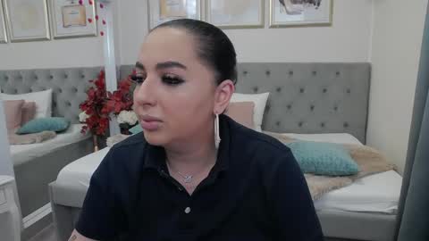 Snapshot of allyiah chatting on 05/13/26, 06:49 online show from 05/13/26, 06:49