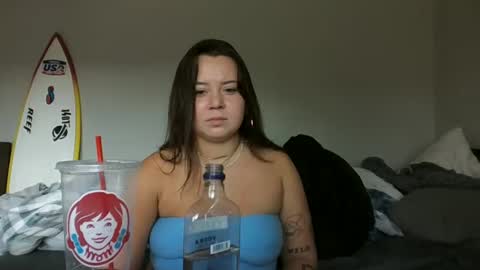 Snapshot of allylove2626 chatting on 09/20/25, 03:24 allylove2626 online show from 09/20/25, 03:24