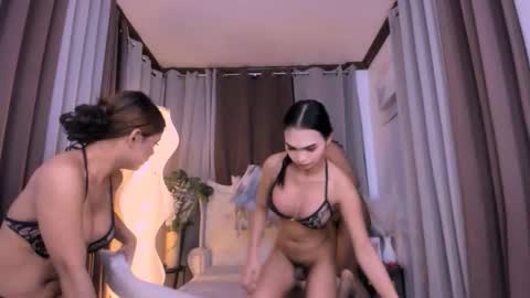 ALLYSGAYLEAVI YNA online show from 10/08/25, 01:20