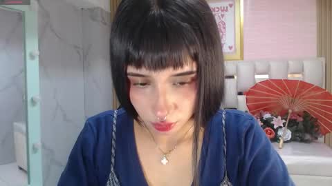 Allysa  online show from 12/22/25, 08:06