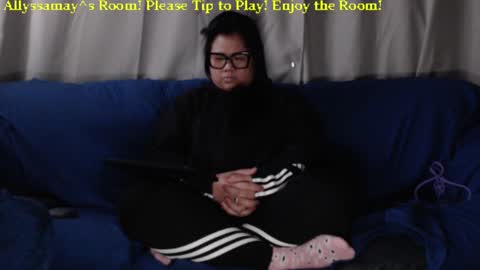 Allyssamay online show from 02/17/25, 06:42