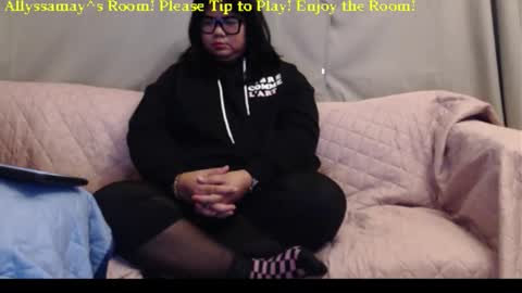 Allyssamay online show from 10/30/25, 04:58