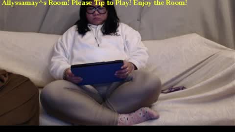 Allyssamay online show from 01/11/26, 03:22