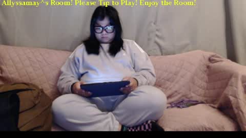 Allyssamay online show from 03/27/26, 04:40