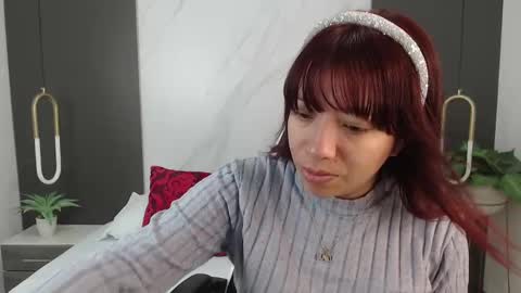 Snapshot of alma_fenix chatting on 01/09/25, 12:09 ALMA FENIX online show from 01/09/25, 12:09