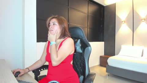 Snapshot of alma_fenix chatting on 09/13/25, 12:16 ALMA FENIX online show from 09/13/25, 12:16