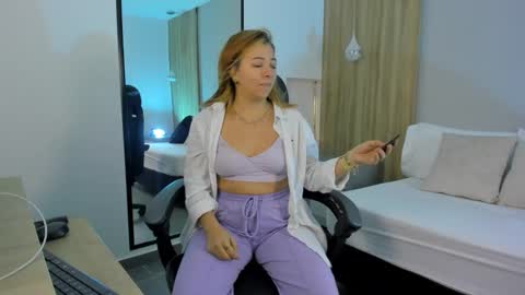 ALMA FENIX  online show from 01/09/26, 12:19