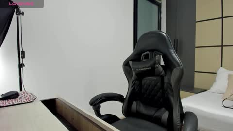 ALMA FENIX  online show from 03/24/26, 12:43