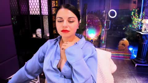 Alma online show from 02/02/25, 01:30