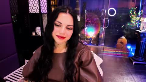 Alma online show from 02/21/25, 01:22