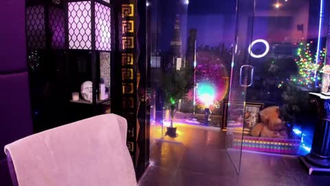 Alma online show from 11/07/25, 07:41