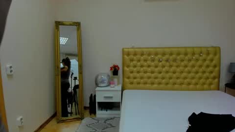 Alma online show from 03/12/25, 12:47