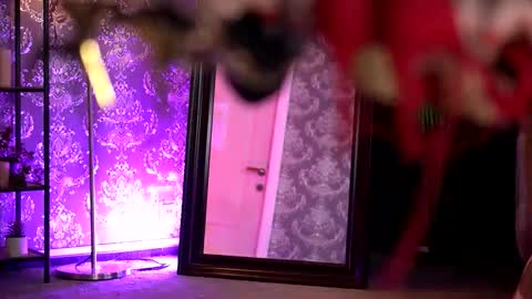 Alma online show from 11/26/25, 06:53