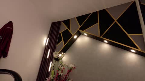 ALMMA online show from 02/20/25, 06:24