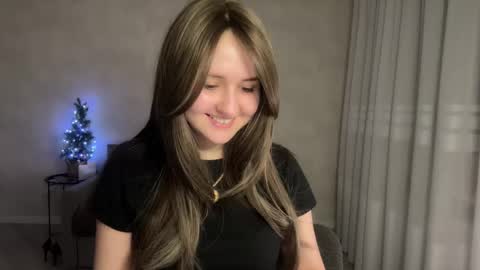 Anna online show from 01/16/26, 04:44