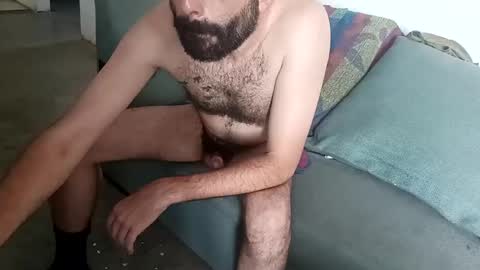 Snapshot of alndr chatting on 09/28/25, 08:14 Alndr drawings online show from 09/28/25, 08:14