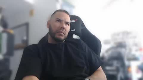 simplyfaded online show from 10/12/25, 09:58