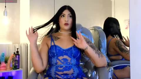 alondra_king online show from 04/27/26, 03:59