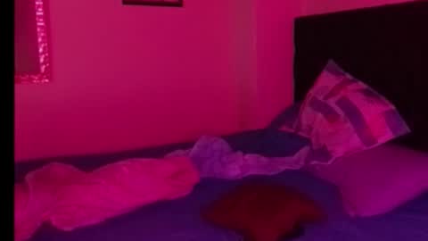 Snapshot of alondracc chatting on 01/11/26, 04:28 Contreras online show from 01/11/26, 04:28