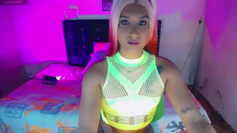 alondragill_ online show from 07/01/26, 02:46