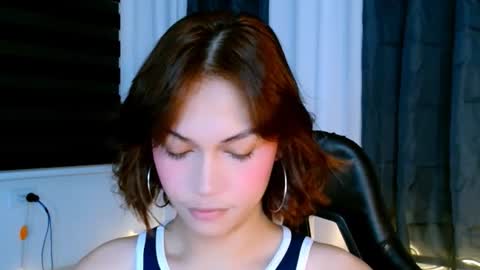 Snapshot of alondrasvenom69 chatting on 06/28/26, 02:12 Alondra online show from 06/28/26, 02:12
